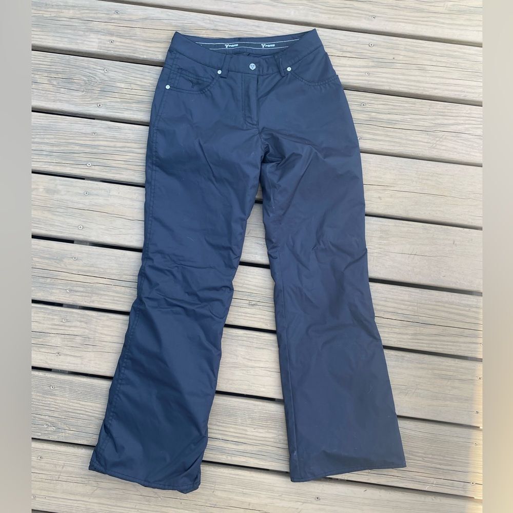 Fere snow pants size 4 black bootcut winter pants women’s